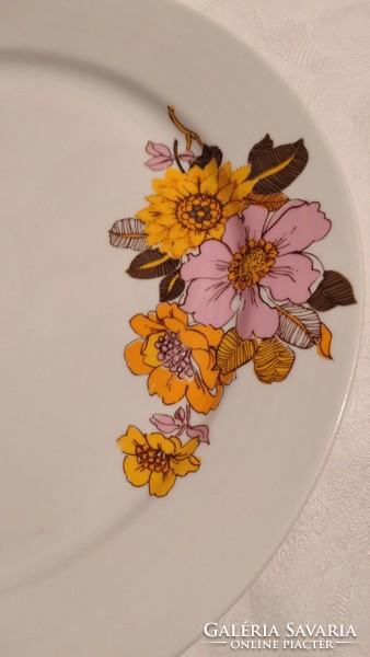 Alföldi virágmintás porcelán süteményestál