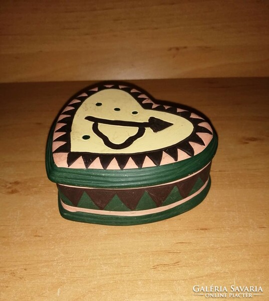 Heart-shaped ceramic jewelry holder (20/d)