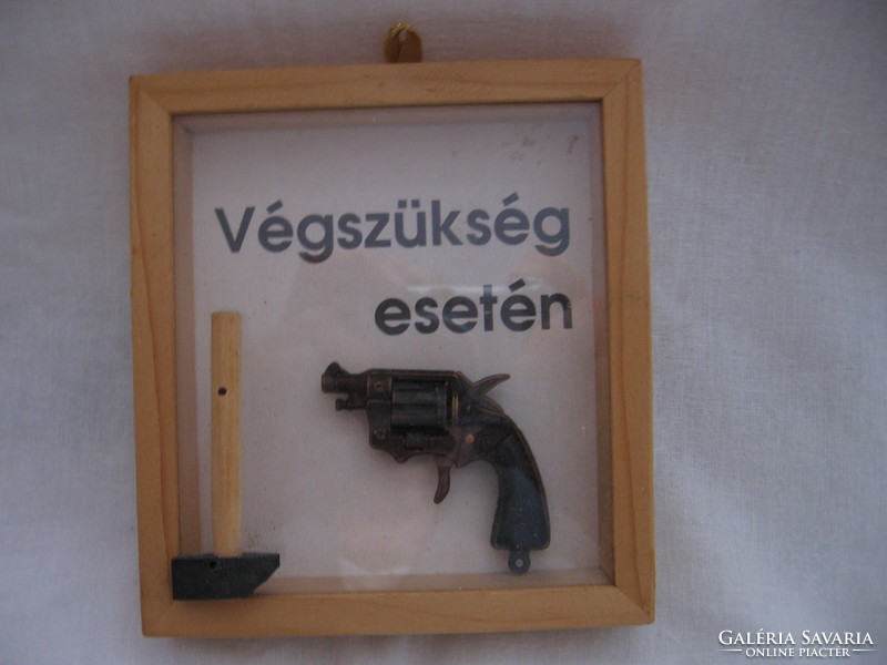 Funny gift, in case of emergency - in a frame