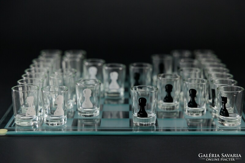 Chess, with glass cups, half chess, with glass board, glass cup with pieces.