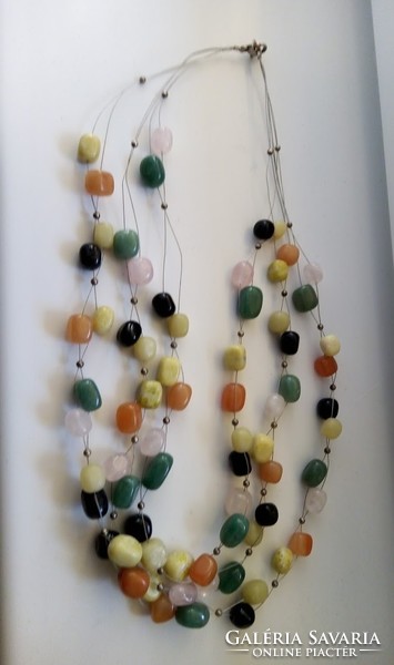 A string of pearls made of semi-precious stones