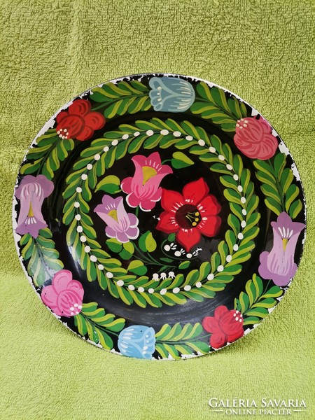 Retro ceramic wall plate, flower pattern wall decoration, handmade ceramics, vintage antique gifts