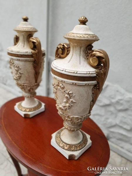 A pair of Jean Carli France centenary urn vases