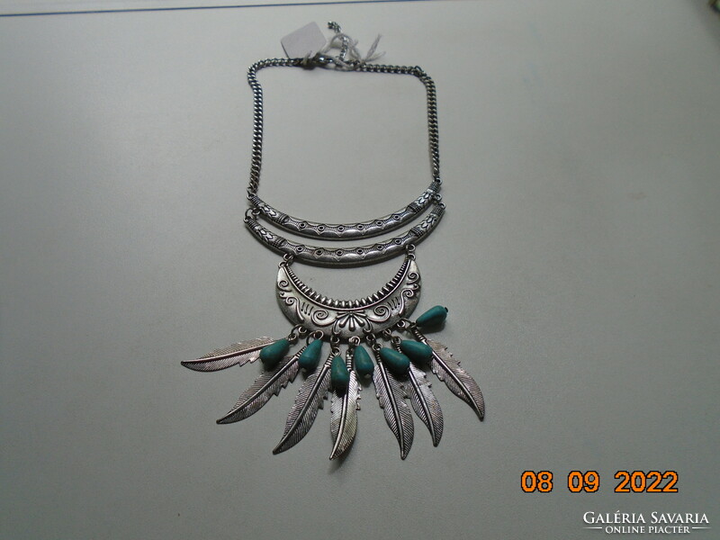 Unique silver-plated 3-tier necklaces decorated with feathers and turquoise inspired by Native American cultures