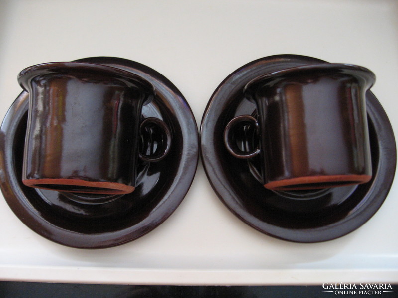 Pair of Scandinavian chocolate brown cups