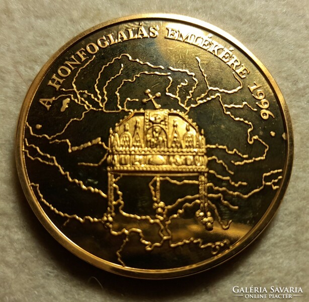 Commemorative medal 896-1996 in memory of the conquest, gilded bronze. PP (42mm) mail is available !!!