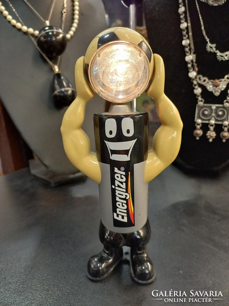 Retro energizer flashlight