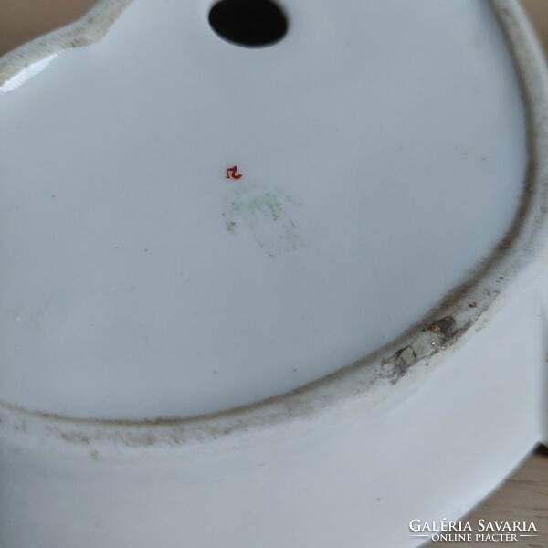 A rare collector's sink andrás zsolnay ashtray with a rabbit figure