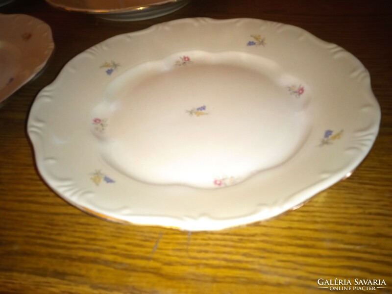 Zsolnay 5 gilded flat plates in good condition without damage