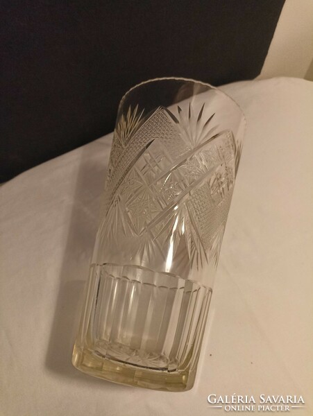 Lead crystal vase, 26 cm high, 14.5 cm diameter