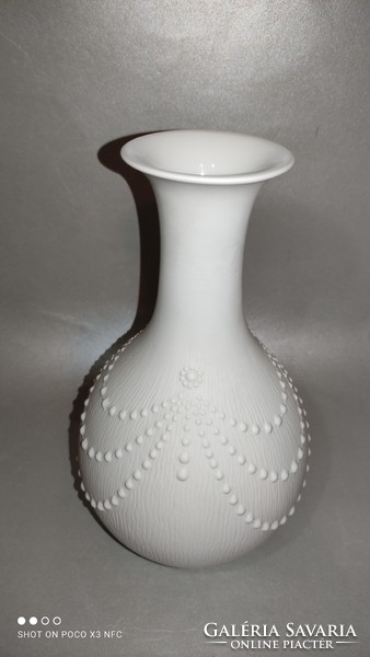 A.K. Kaiser porcelán váza gyöngysor mintás jelzett