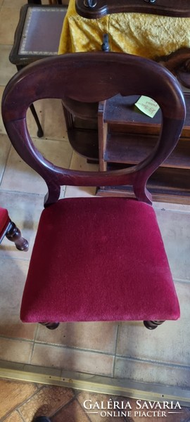7 dining chairs for sale