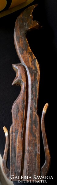Dt/141 - pair of carved wooden cats