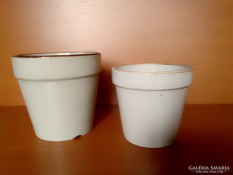 Two similarly styled, glazed, patterned glazed porcelain flower pots with a caspo flower pattern, flawless