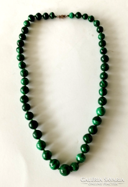 A beautiful string of malachite beads