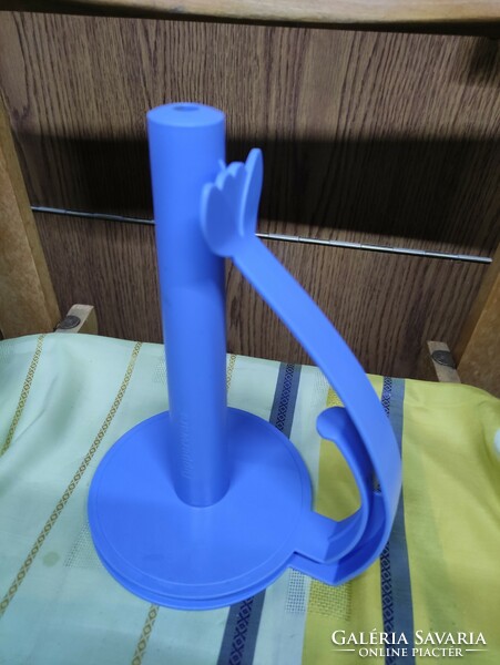 Tupperware paper towel holder in blue - tupper.