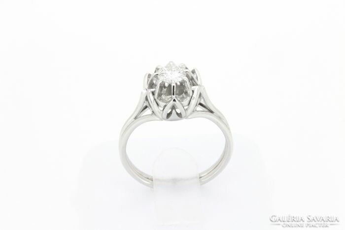 54 And 18k white gold Gyemany solitaire ring 0.30Ct brilliant