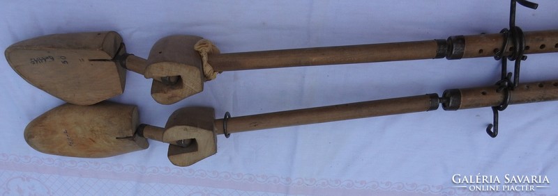 Pair of antique shamfas - pair of wooden chamfers