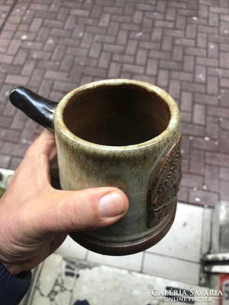 Goetze drinking mug, ceramic, signed, 3 decis, flawless piece.