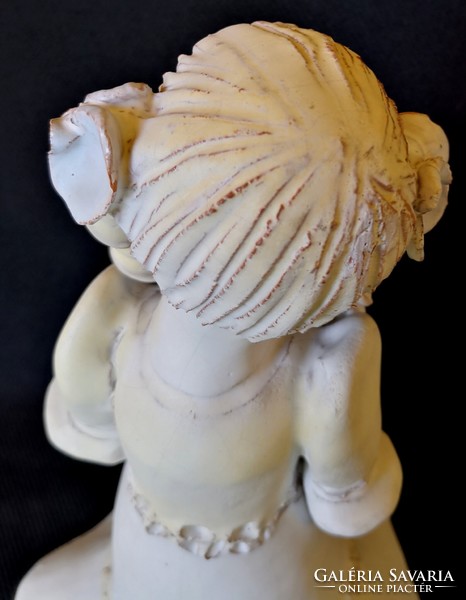 Dt/140 - éva kovács orsolya ceramicist - girl in a skirt