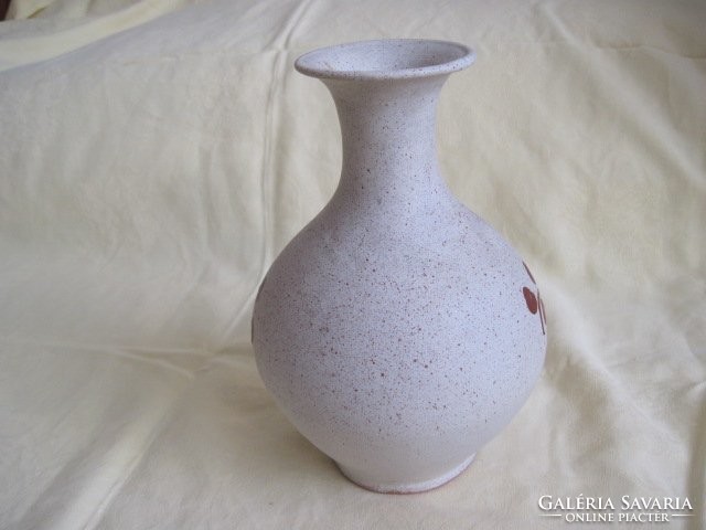 Ceramic vase 22 cm