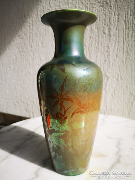 Beautiful antique Art Nouveau Zsolnay eozin vase with painted flower decoration