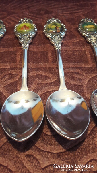 Silver-plated decorative spoon set in box (l2840)
