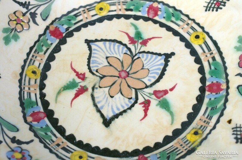 Hmv majolica factory decorative plate 23cm