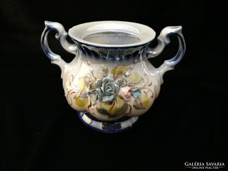 Sugar holder - a beautiful ceramic container richly decorated with flowers