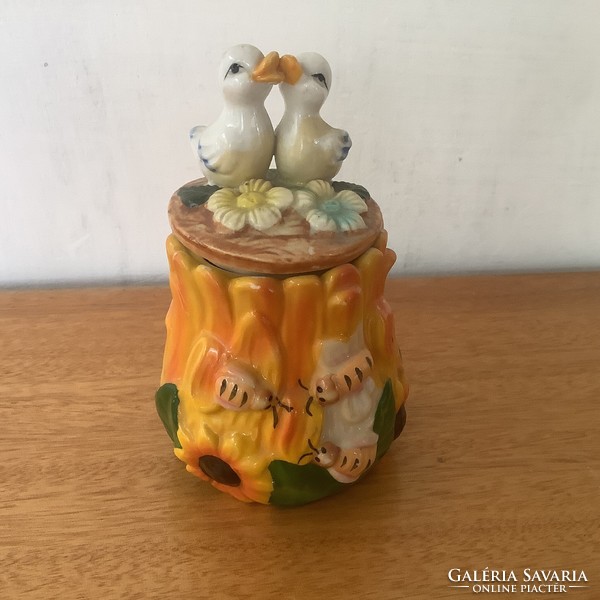 Ceramic duck holder