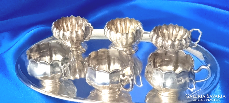 Charming little silver mugs on a silver tray. 6 pieces.