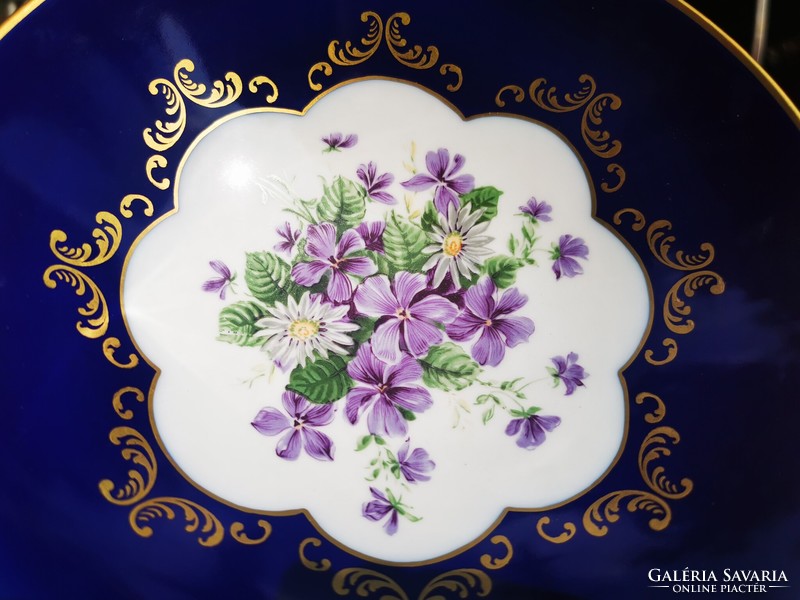 Wallendorf violet bowl