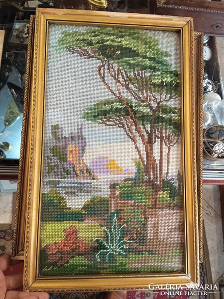 Tapestry 45 x 26 cm in a frame, excellent for collectors, for home decoration.