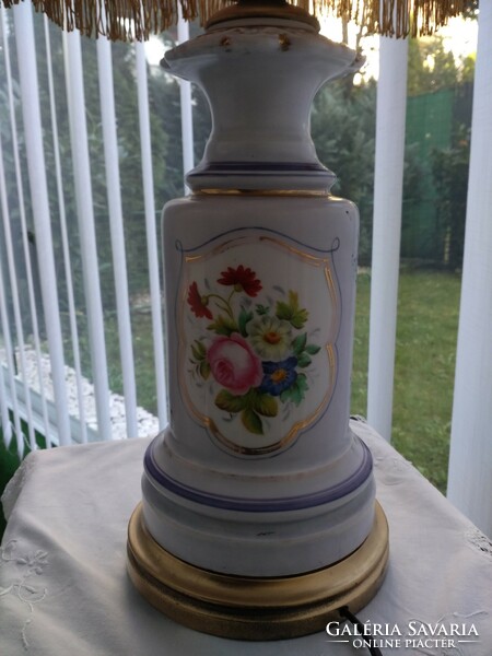 Xix.No. Parisian hand-painted porcelain lamp with antique lace shade