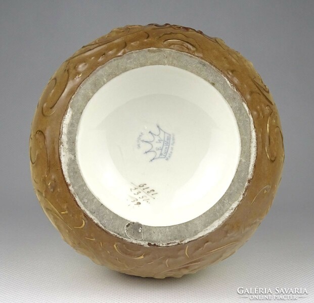 1I047 Antik bécsi Ernst Wahliss biszkvit porcelán váza 25.5 cm