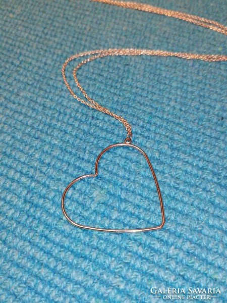 Clari's Heart Necklace (416)
