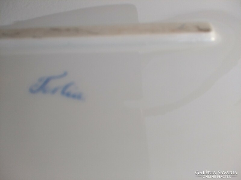 Antik herendi áttört szélű vastag porcelán asztalközép -kínáló