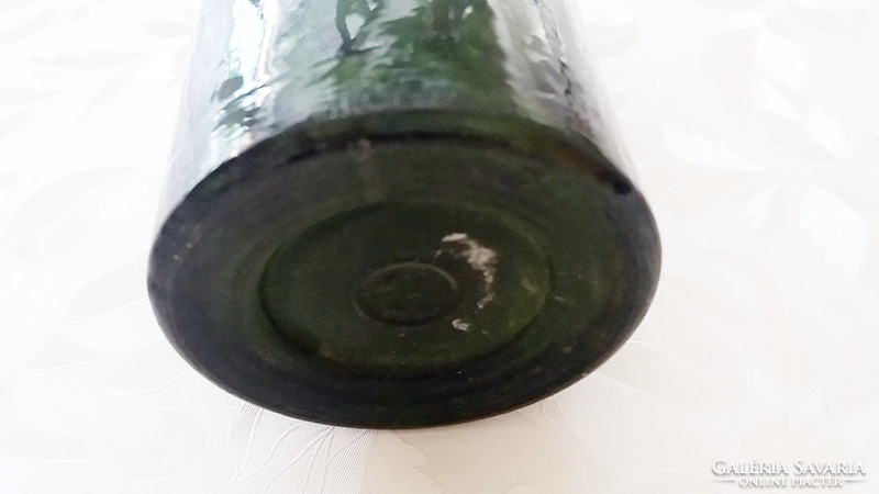Régi palack Mohai Ágnes Forrás feliratos ásványvizes zöld üveg