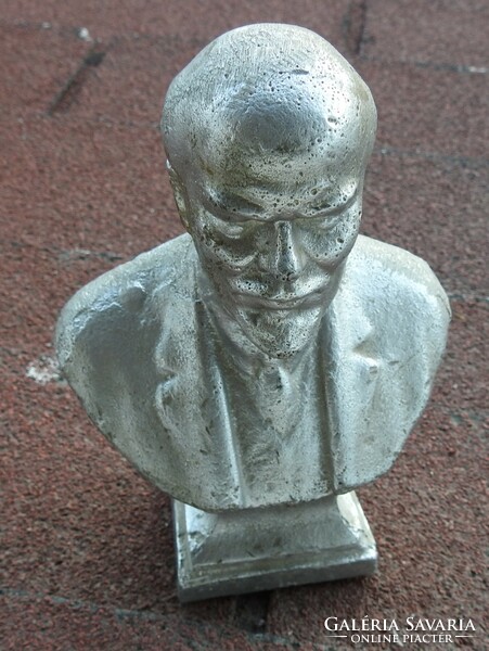 Aluminium Lenin szobor