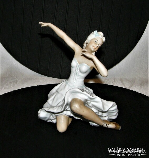 Ballerina - unterweissbach porcelain