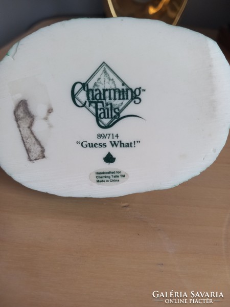 "GUESS WHAT" Charming Tails gyűjthető figura.