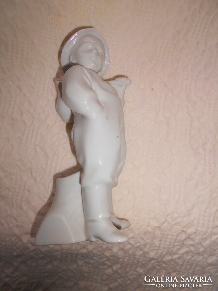 Zsolnay water-carrying boy - also marked on the side of the sole, 18 cm