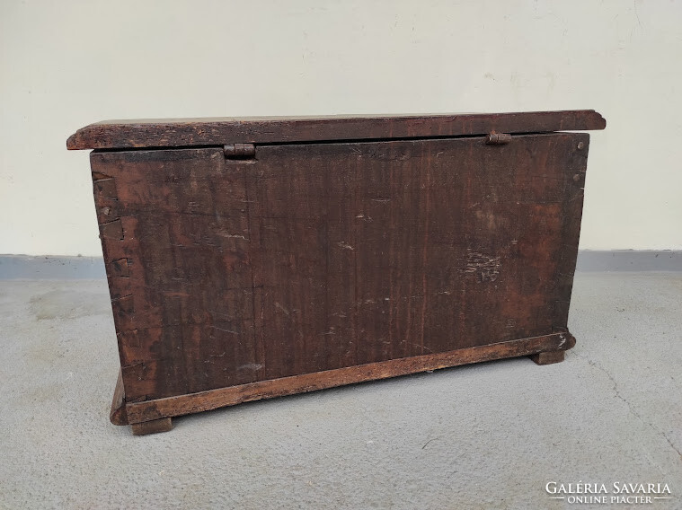 Antique renaissance chest furniture hardwood double-headed eagle 18th century heavy 961 6105