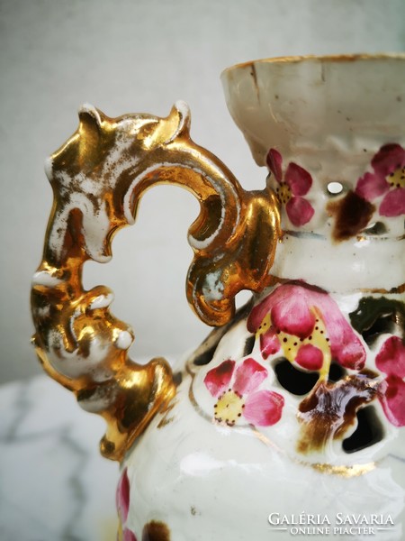 Antik Zsolnay 1800-as évek, színes váza virágos áttört