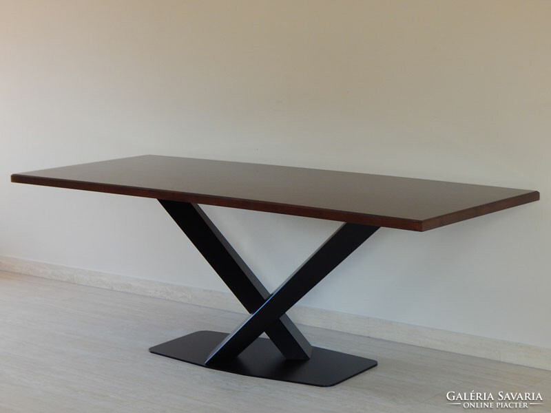 High-tech dining table [c - 04]