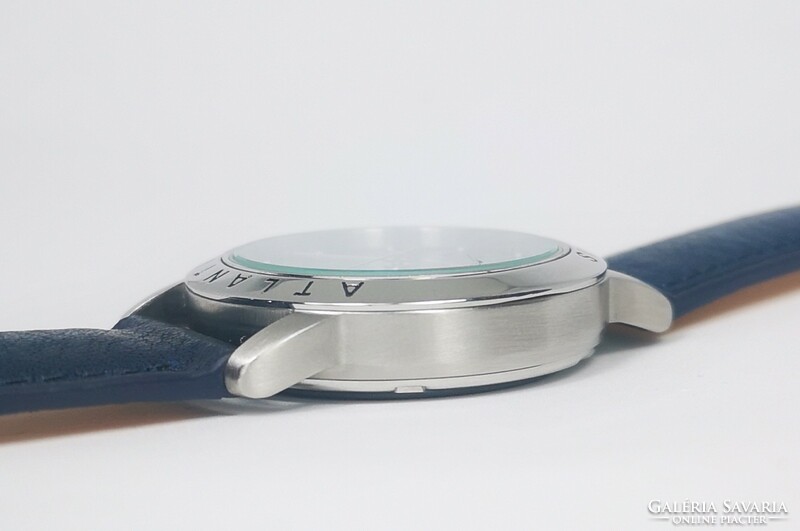 Atlantic worldmaster automatic eta 2824-2 watch with an elegant dark blue dial