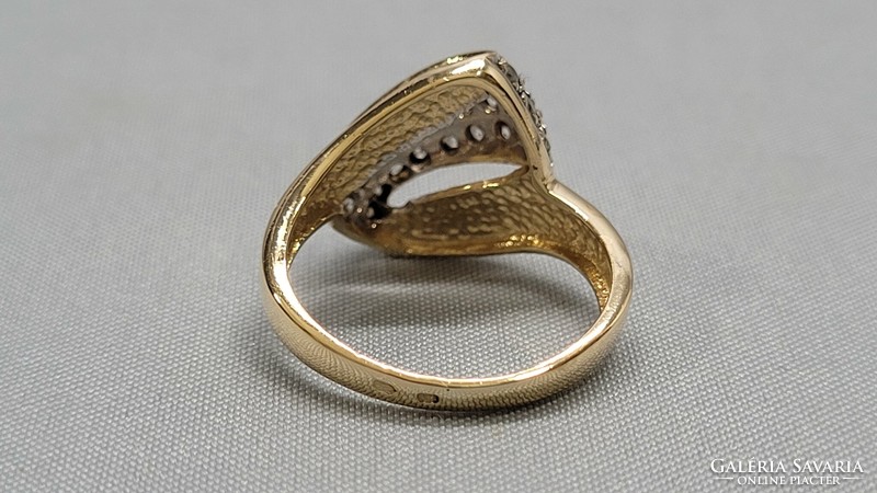 14 K cirkónia köves arany női gyűrű 4 g