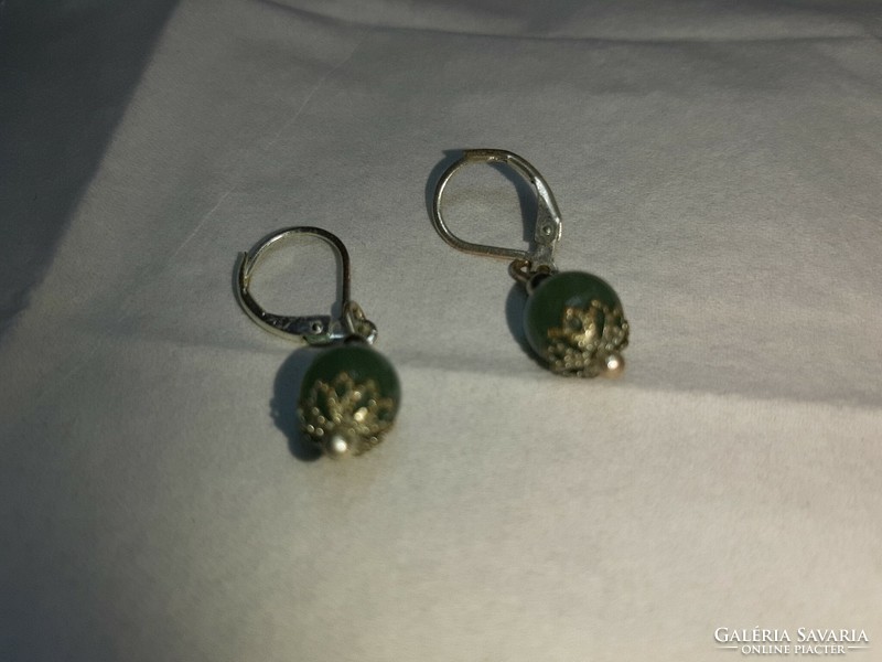 Jewelry earrings