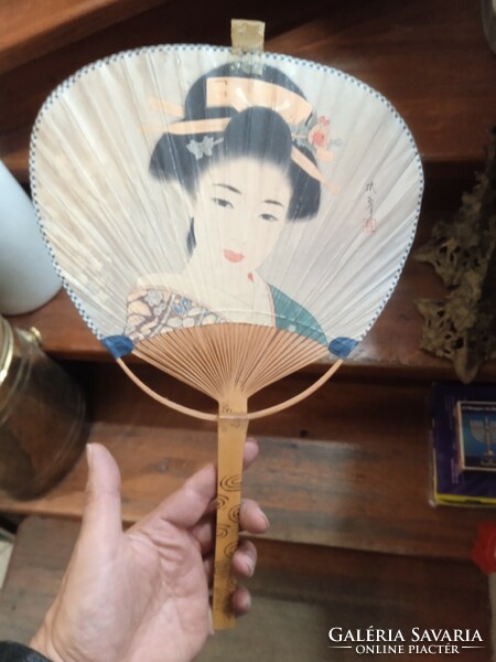 Old Japanese - Chinese hand-painted fans, excellent for collectors.