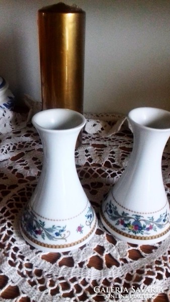 2 Bavarian small vases 12 x 4.5 Cm x
